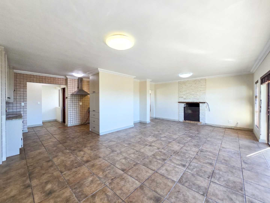4 Bedroom Property for Sale in Stilbaai Wes Western Cape